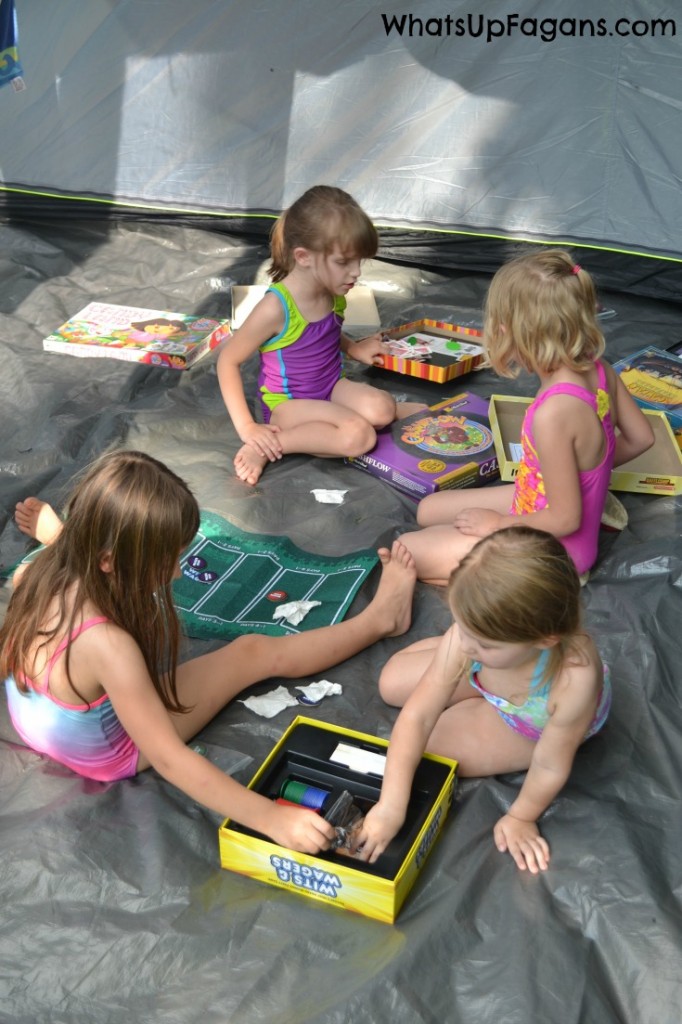 One of the great benefits of camping with kids is having a screen-free, technology-free weekend for parents and kids alike.