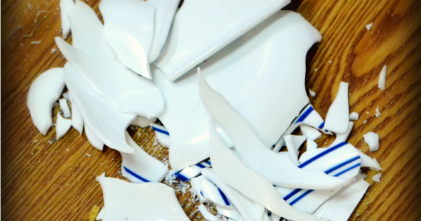 Great tips on having kids unload dishwasher, but without (hopefully) breaking anything! Really want my child to do this chore but I've always been hesitant for this reason!
