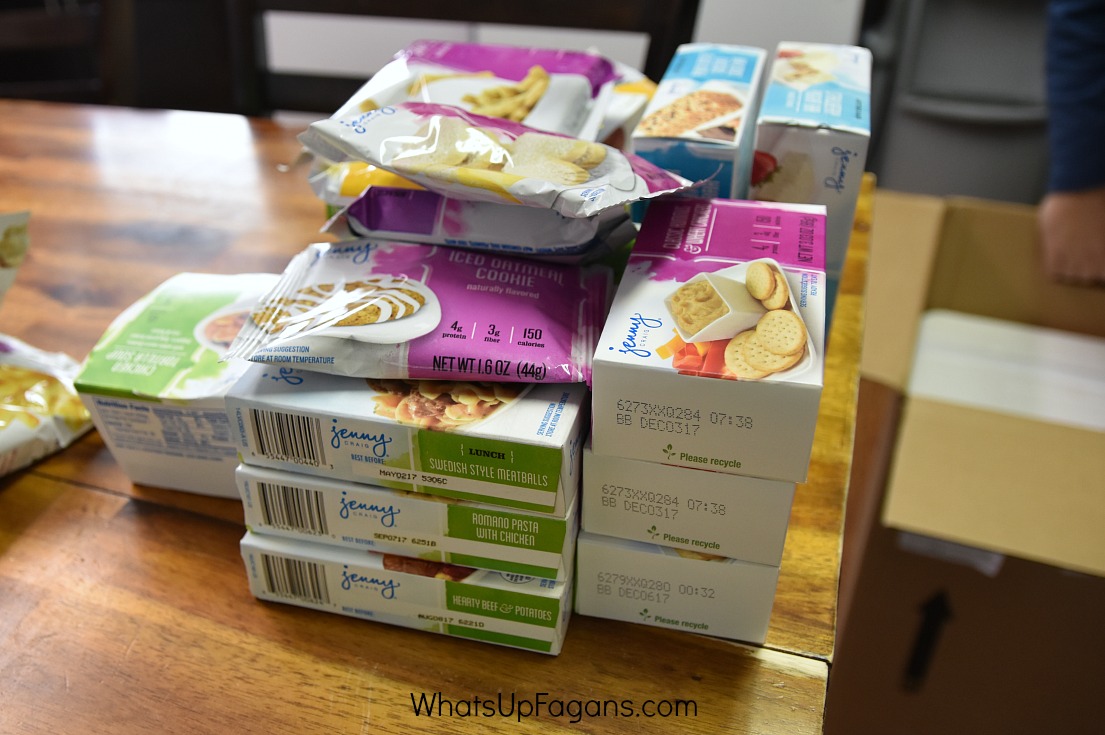 Jenny Craig Review - Packaging Food Dry | Jenny Craig Program | Weight Loss | Dieting | Diet | Portioned Food | Meals and Snacks Delivery 
